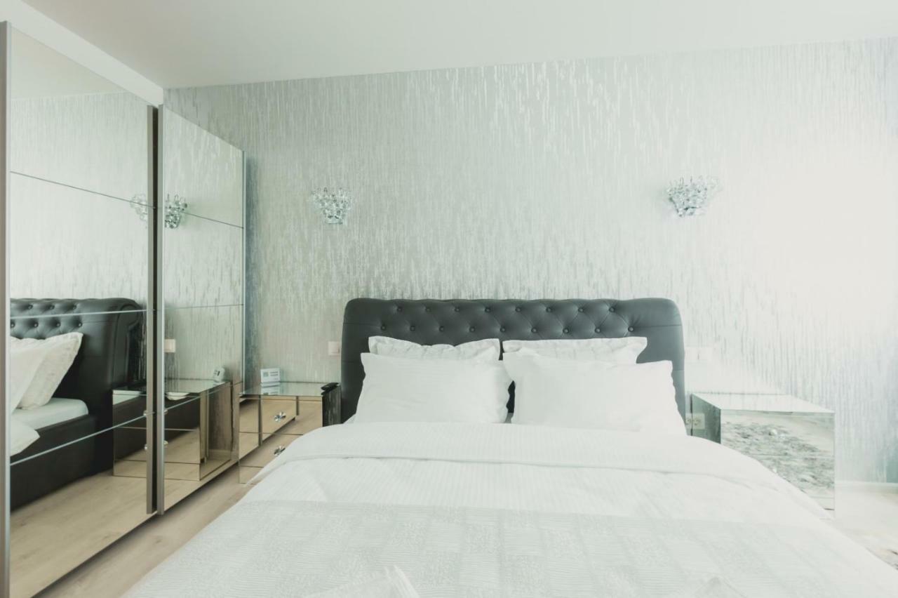Apartment Alonisos Lux Brasov Exterior photo