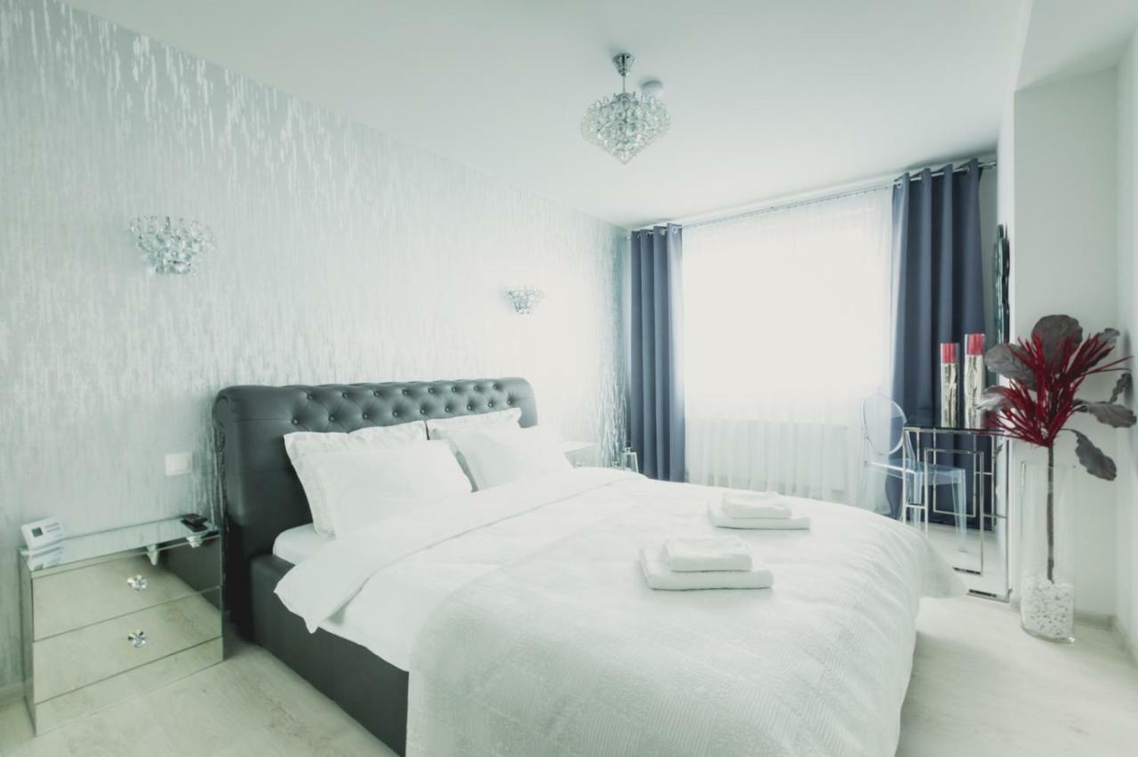 Apartment Alonisos Lux Brasov Exterior photo