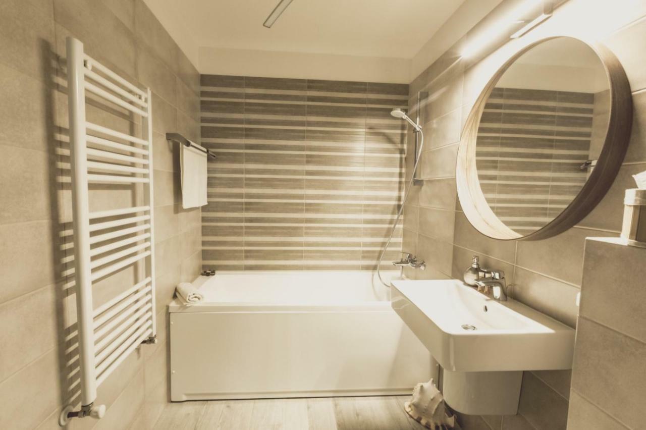 Apartment Alonisos Lux Brasov Exterior photo